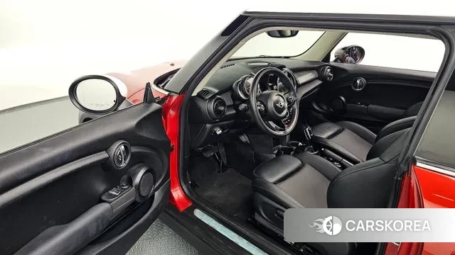Mini Cooper D 2018 Красный из Кореи, фото 3