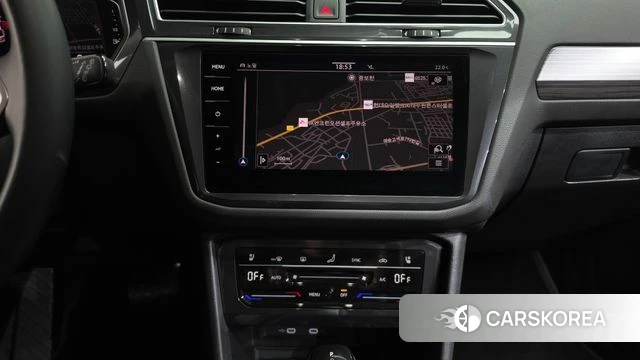 Volkswagen Tiguan Allspace 2024 Белый из Кореи, фото 3