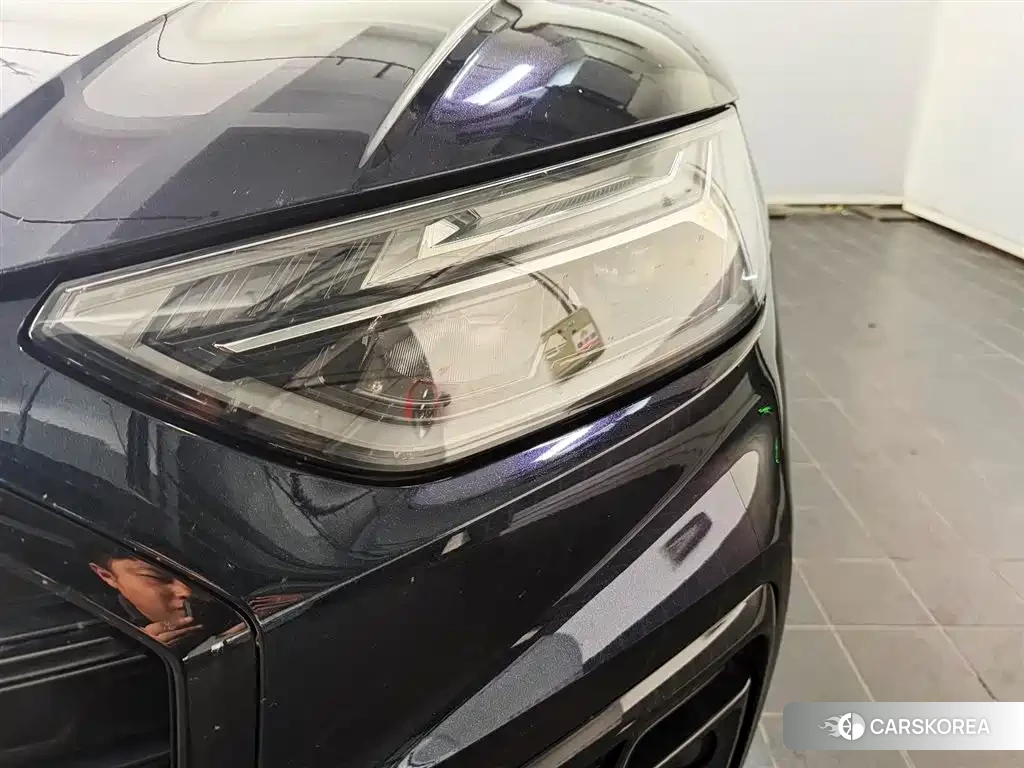 Audi Q5L 2024 Черный из Китая, фото 3