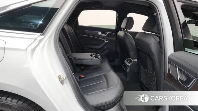 Audi A6 (C8) 2022 Белый из Кореи, фото 3