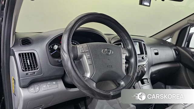Hyundai The New Grand Starex 2021 Черный из Кореи, фото 3