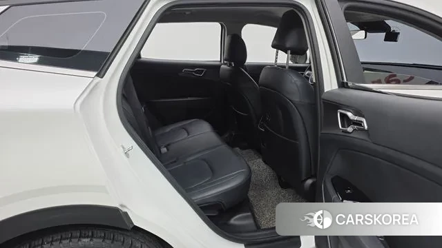 Kia Sportage 5th Generation 2021 Белый из Кореи, фото 3