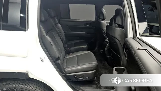 Hyundai Santa Fe (MX5) 2023 Белый из Кореи, фото 3