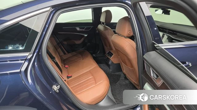 Audi A6 (C8) 2021 Синий из Кореи, фото 3