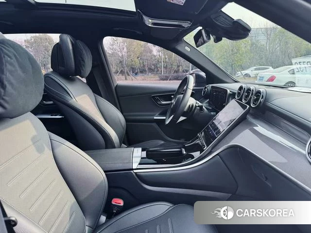 Mercedes-Benz GLC 2023 Зеленый из Китая, фото 3