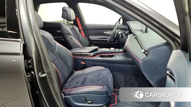 Genesis GV70 2022 Серый из Кореи, фото 3