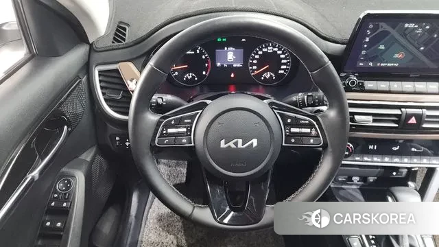 Kia Seltos 2021 Белый из Кореи, фото 3