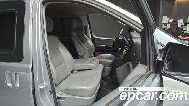 Hyundai The New Grand Starex 2018 Серебряный из Кореи, фото 3