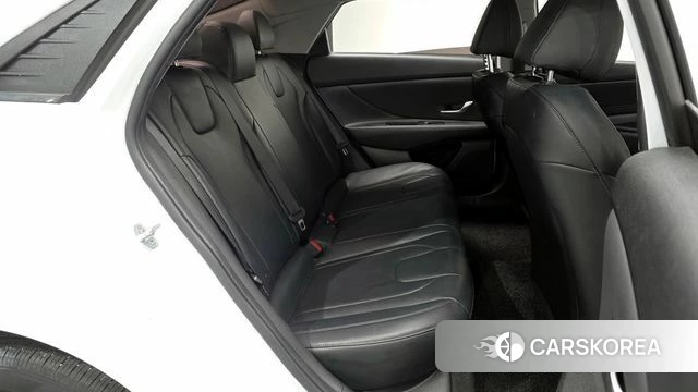 Hyundai Avante (CN7) 2021 Белый из Кореи, фото 3