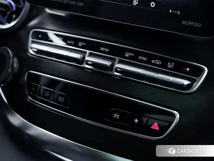 Mercedes-Benz V-Class 2024 Черный из Китая, фото 4