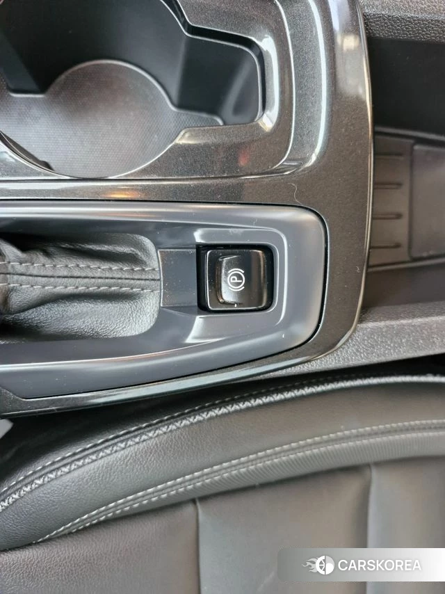 Chevrolet (GM Daewoo) Trailblazer 2022 Черный из Кореи, фото 3