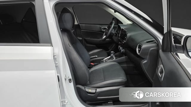 Hyundai Venue 2024 Белый из Кореи, фото 3