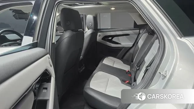 Land Rover Range Rover Evoque 2nd Generation 2025 Серебристо-серый из Кореи, фото 3