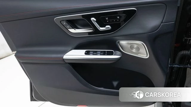 Mercedes-Benz GLC-Class X254 2025 Черный из Кореи, фото 3