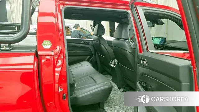 Ssangyong The New Rexton Sports Cannes 2024 Красный из Кореи, фото 3