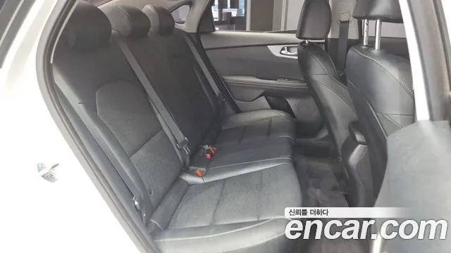 Kia Come New K3 2019 Белый из Кореи, фото 3