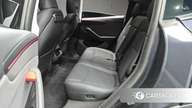 Tesla Model Y 2025 Серый из Кореи, фото 3