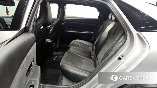 Hyundai Avante (CN7) 2022 Серебристо-серый из Кореи, фото 3