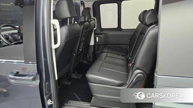 Hyundai Staria 2024 Серый из Кореи, фото 3