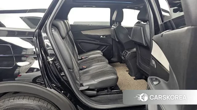 Peugeot 5008 second generation 2022 Черный из Кореи, фото 3