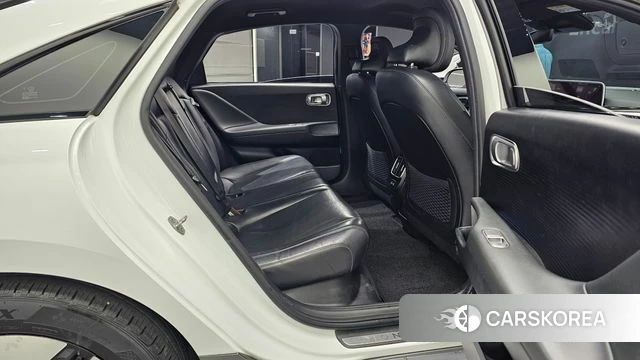 Hyundai Ionic 6 2023 Белый из Кореи, фото 3