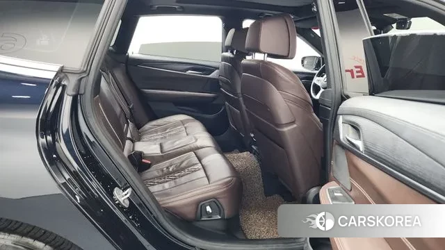 BMW 6 Series GT (G32) 2021 Черный из Кореи, фото 3