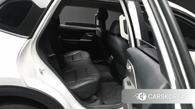 Kia Niro Plus 2022 Белый из Кореи, фото 3