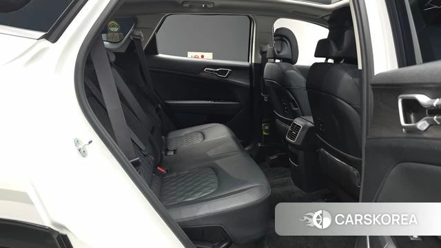 Kia Sportage 5th Generation Hybrid 2021 Белый из Кореи, фото 3