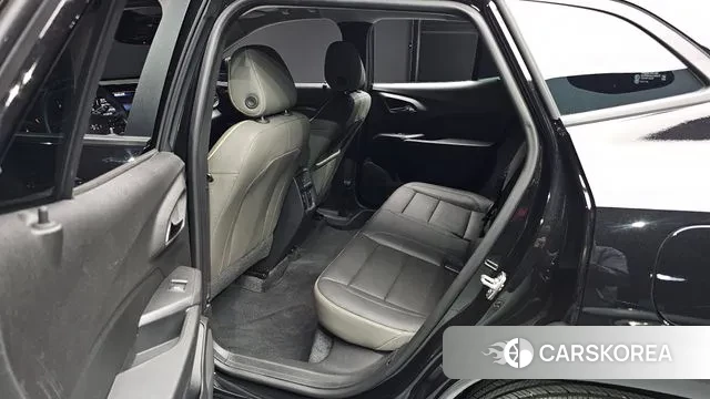 Chevrolet (GM Daewoo) Trax Crossover 2023 Черный из Кореи, фото 3