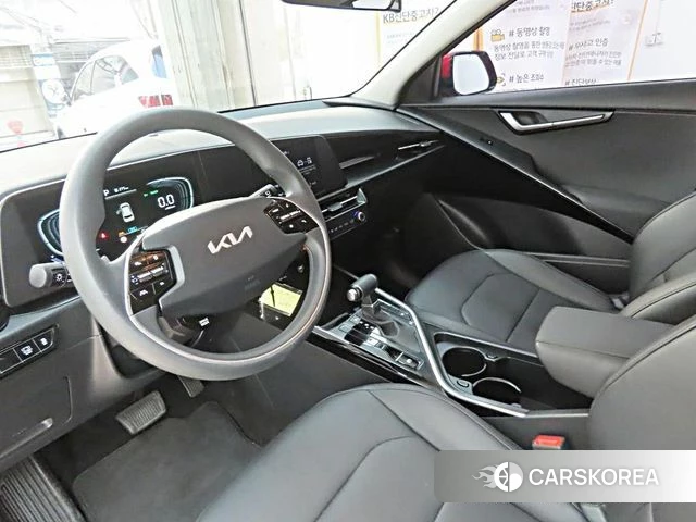 Kia Di Ol Nu Niro 2022 Красный из Кореи, фото 3