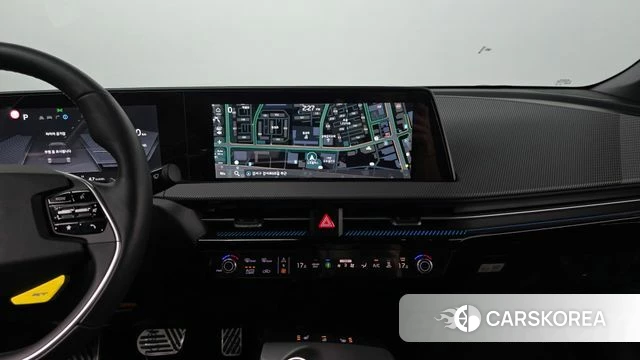 Kia EV6 2022 Серебристо-серый из Кореи, фото 3