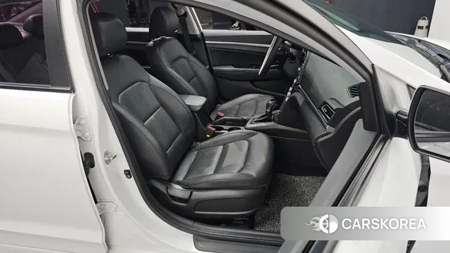 Hyundai The New Avante AD 2019 Белый из Кореи, фото 3