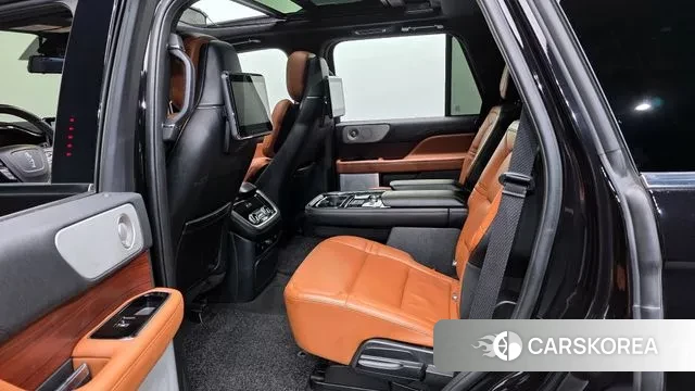 Lincoln Navigator 4th generation 2021 Черный из Кореи, фото 3