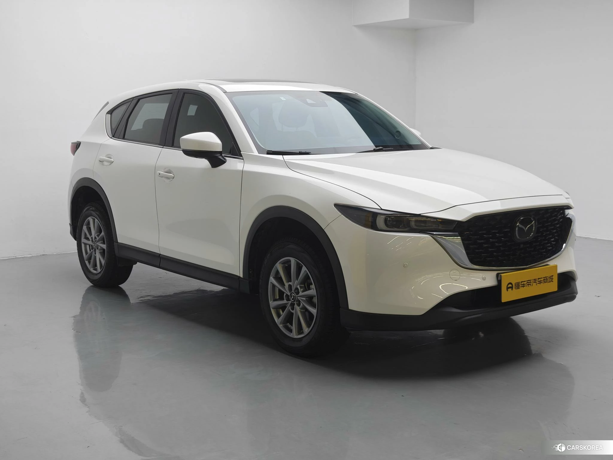 Mazda CX-5 2023 Белый из Китая, фото 3