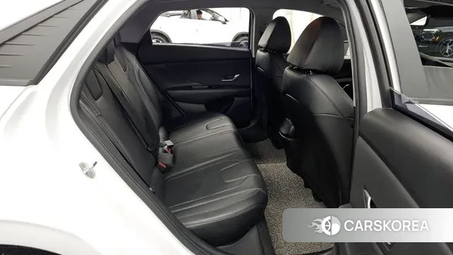 Hyundai Avante (CN7) 2021 Белый из Кореи, фото 3