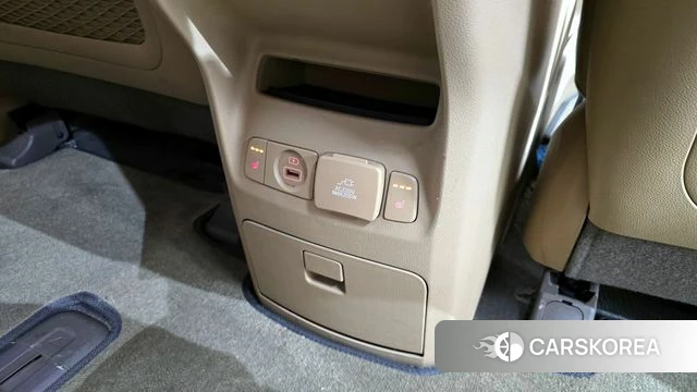 Kia The New Carnival 2018 Белый из Кореи, фото 3