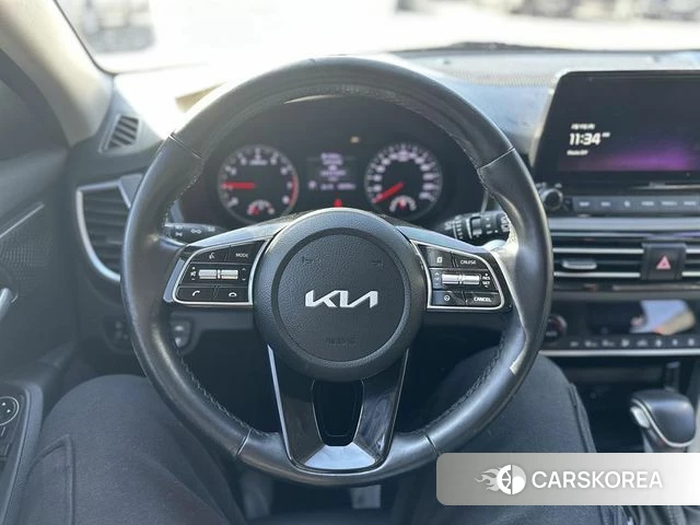 Kia Seltos 2021 Белый из Кореи, фото 3