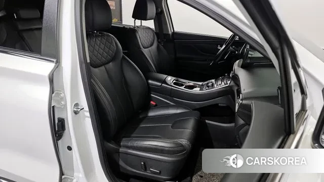 Hyundai The New Santa Fe 2022 Белый из Кореи, фото 3