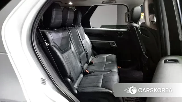 Land Rover Discovery 5 2018 Белый из Кореи, фото 3