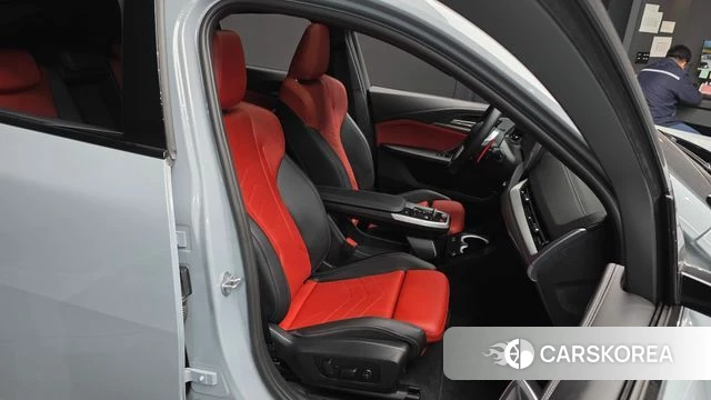 BMW X2 (U10) 2025 Цвет галактики из Кореи, фото 3