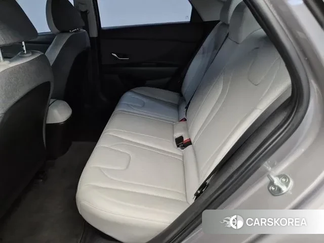 Hyundai Avante Hybrid (CN7) 2022 Серый из Кореи, фото 3