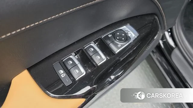 Kia K5 3rd generation 2023 Черный из Кореи, фото 3