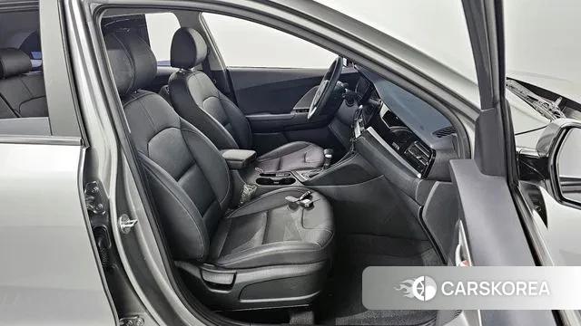 Kia The New Niro 2021 Серый из Кореи, фото 3