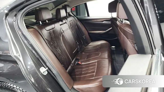 BMW 5 Series (G30) 2019 Серый из Кореи, фото 3