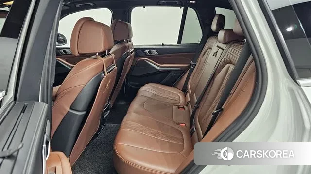 BMW X5 (G05) 2023 Белый из Кореи, фото 3