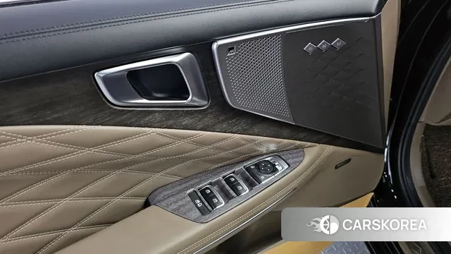 Kia K8 2024 Черный из Кореи, фото 3