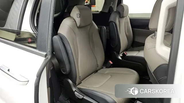 Kia The New Carnival 4th Generation 2024 Белый из Кореи, фото 3