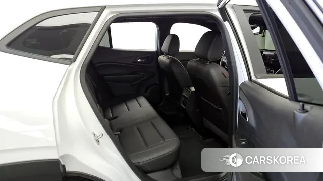 Chevrolet (GM Daewoo) Trax Crossover 2024 Белый из Кореи, фото 3