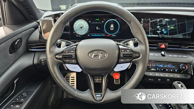 Hyundai Avante (CN7) 2022 Серебристо-серый из Кореи, фото 3