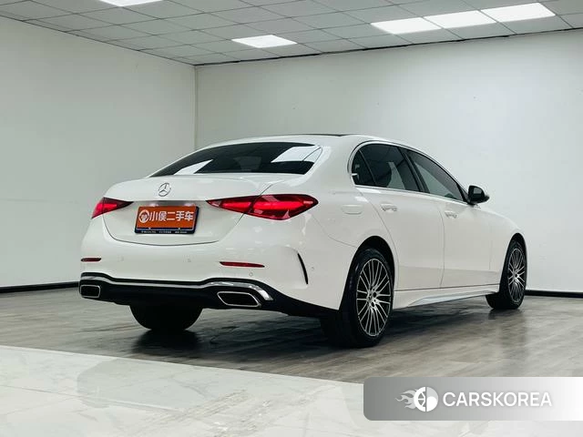 Mercedes-Benz Class C 2024 Белый из Китая, фото 3